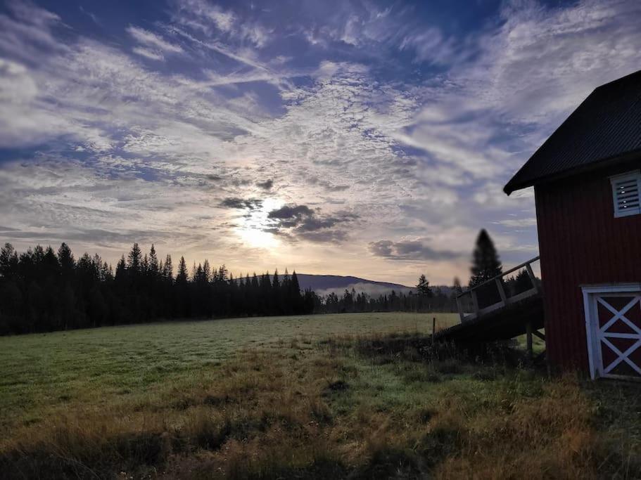Вилла Idyllisk Smabruk Landsem Экстерьер фото